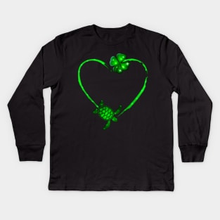 Happy St. Patrick Day T-Shirt Turtle Heart Irish Shamrock Clover - Funny Cute Gift for Turtle Lovers Kids Long Sleeve T-Shirt